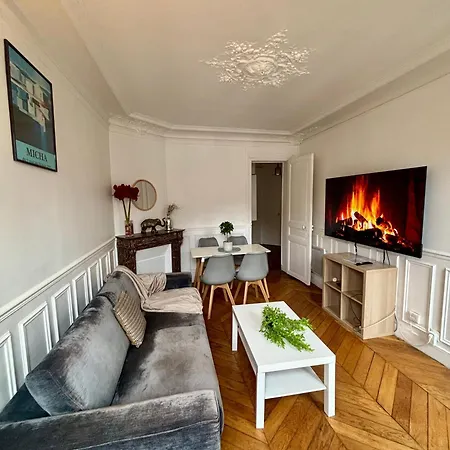 Apartment Tour Eiffel Lecourbe *