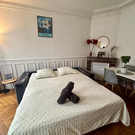 Apartment Tour Eiffel Lecourbe