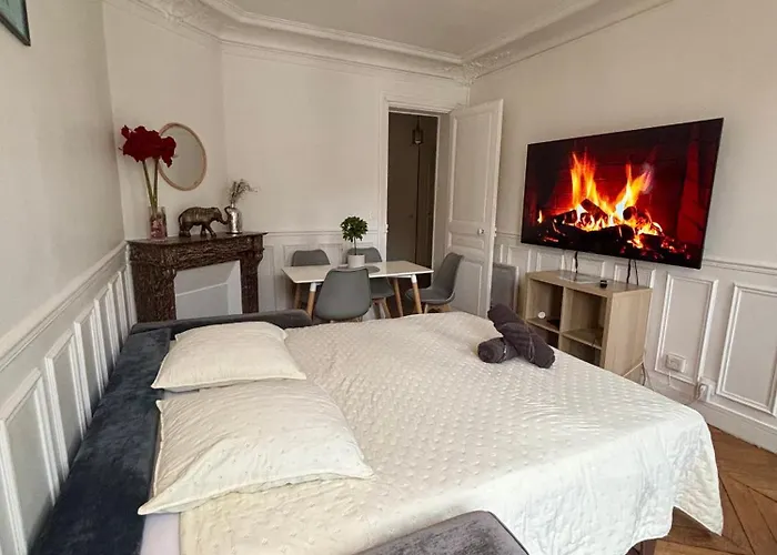 Apartment Tour Eiffel Lecourbe Paris