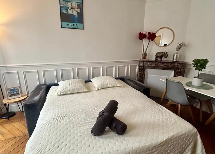 Apartment Tour Eiffel Lecourbe