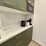 Tour Eiffel Lecourbe Apartamento *